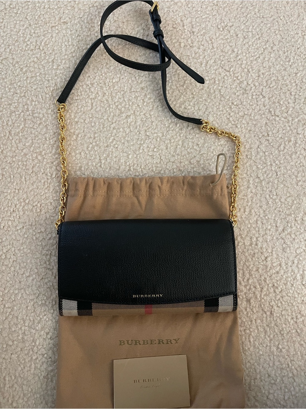 Burberry Henley Wallet on Chain